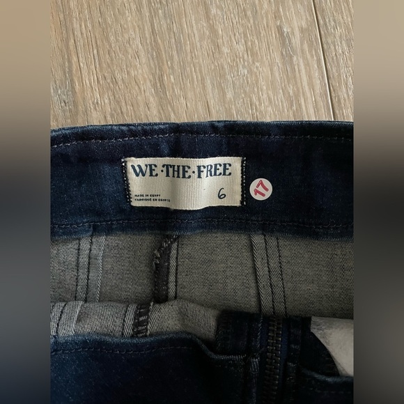 NWT We The Free Free People Women’s Layla Denim Zip-Front Mini Skirt - Size 6 - Picture 7 of 10